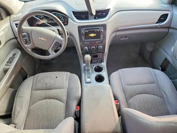 1GNKRFED1HJ173035 2017 CHEVROLET TRAVERSE - Image 8