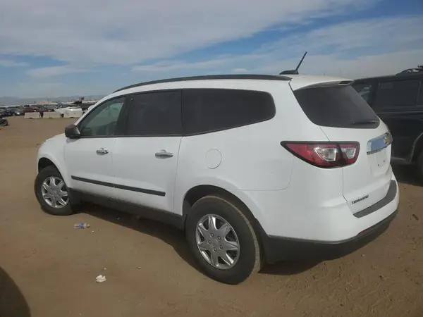 1GNKRFED1HJ252706 2017 CHEVROLET TRAVERSE - Image 2