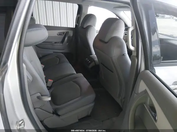 1GNKRFED1HJ268954 2017 CHEVROLET TRAVERSE - Image 8