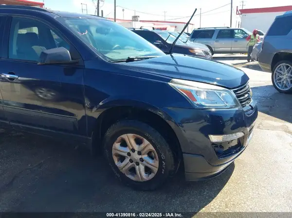 1GNKRFED1HJ293143 2017 CHEVROLET TRAVERSE - Image 1