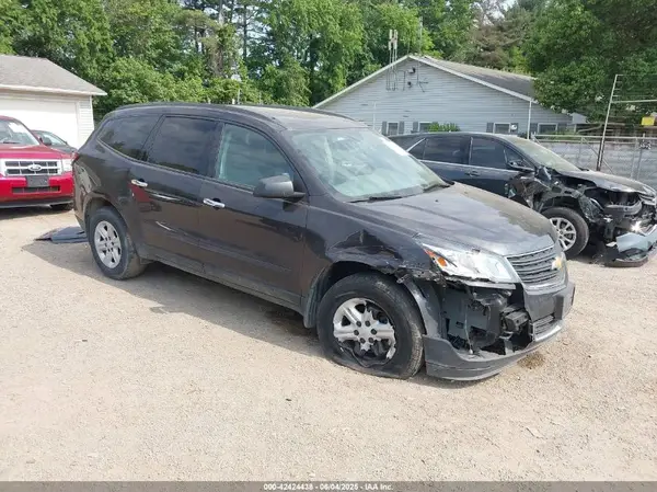 1GNKRFED1HJ321202 2017 CHEVROLET TRAVERSE - Image 1