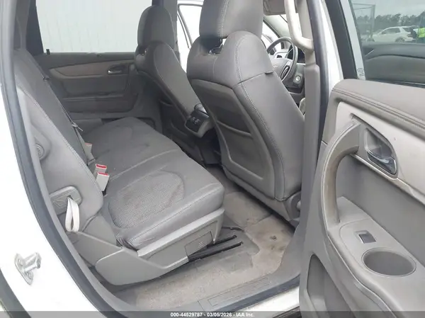 1GNKRFED1HJ345323 2017 CHEVROLET TRAVERSE - Image 8