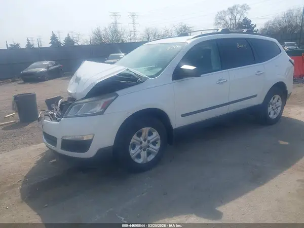 1GNKRFED2GJ123355 2016 CHEVROLET TRAVERSE - Image 2