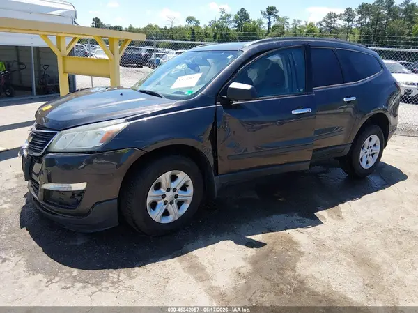 1GNKRFED2GJ223911 2016 CHEVROLET TRAVERSE - Image 2