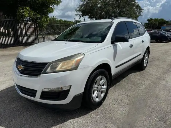 1GNKRFED2GJ236027 2016 CHEVROLET TRAVERSE - Image 1