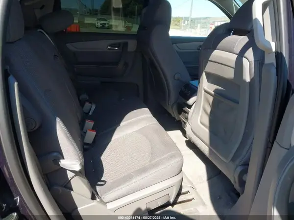 1GNKRFED2GJ282067 2016 CHEVROLET TRAVERSE - Image 8