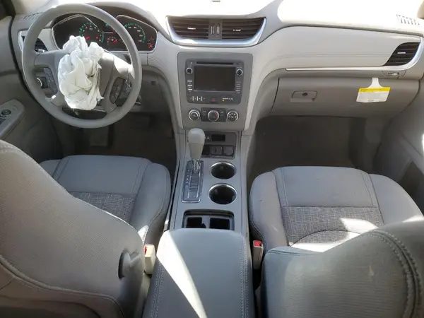 1GNKRFED2HJ108789 2017 CHEVROLET TRAVERSE - Image 8