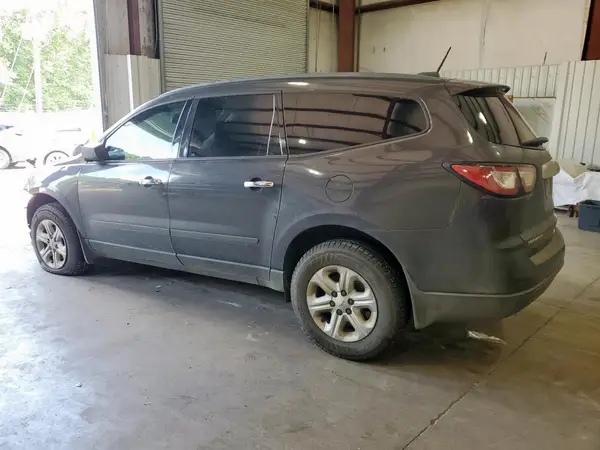 1GNKRFED2HJ139895 2017 CHEVROLET TRAVERSE - Image 2