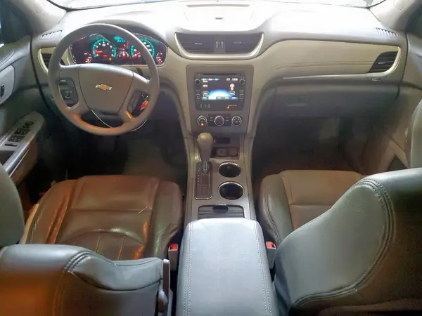 1GNKRFED2HJ139895 2017 CHEVROLET TRAVERSE - Image 8