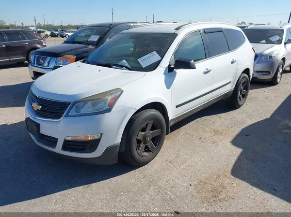 1GNKRFED3GJ192975 2016 CHEVROLET TRAVERSE - Image 2