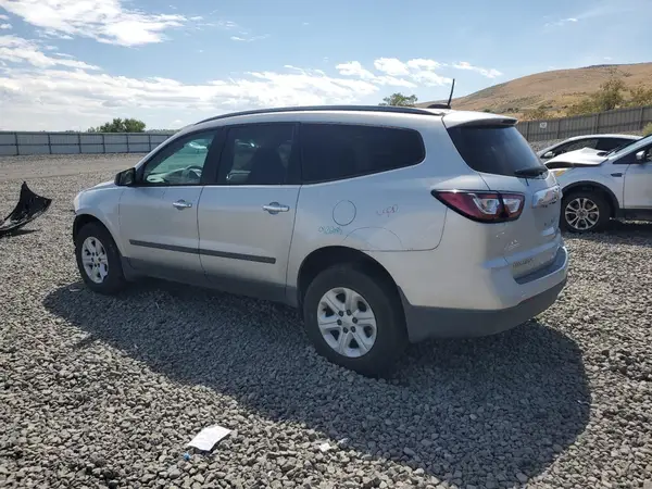 1GNKRFED3HJ147360 2017 CHEVROLET TRAVERSE - Image 2