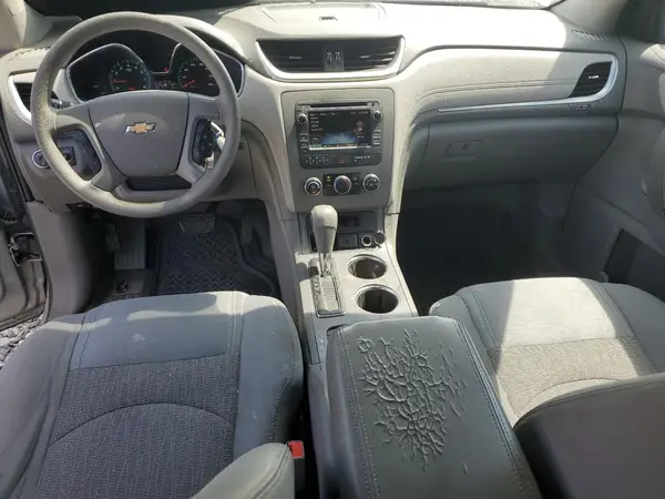 1GNKRFED3HJ147360 2017 CHEVROLET TRAVERSE - Image 8