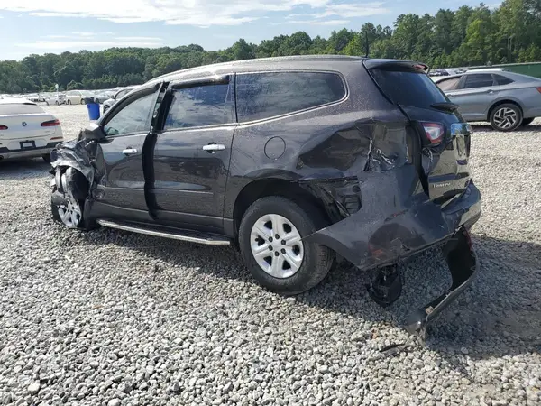 1GNKRFED3HJ183257 2017 CHEVROLET TRAVERSE - Image 2
