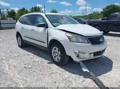 1GNKRFED3HJ215379 2017 CHEVROLET TRAVERSE