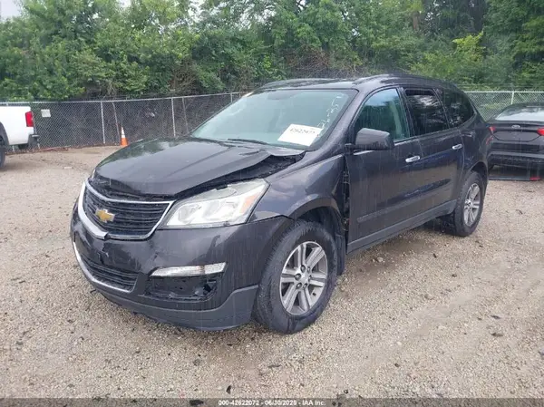 1GNKRFED3HJ234403 2017 CHEVROLET TRAVERSE - Image 2