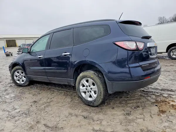 1GNKRFED3HJ245062 2017 CHEVROLET TRAVERSE - Image 2