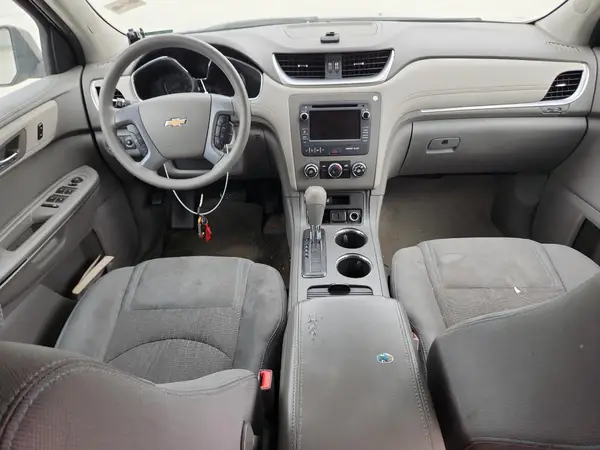 1GNKRFED3HJ267112 2017 CHEVROLET TRAVERSE - Image 8