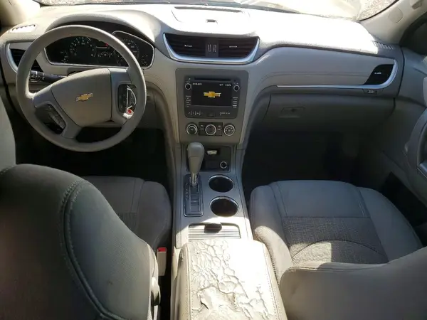 1GNKRFED3HJ308399 2017 CHEVROLET TRAVERSE - Image 8