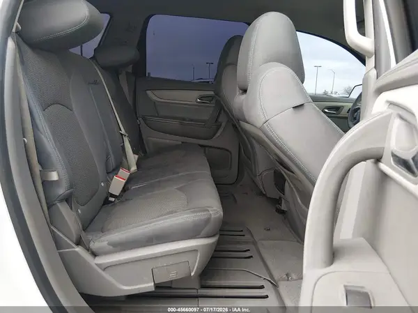 1GNKRFED3HJ342486 2017 CHEVROLET TRAVERSE - Image 8
