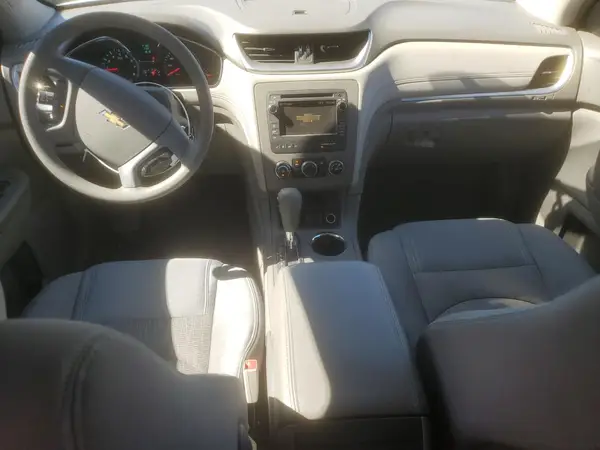 1GNKRFED3HJ346960 2017 CHEVROLET TRAVERSE - Image 8