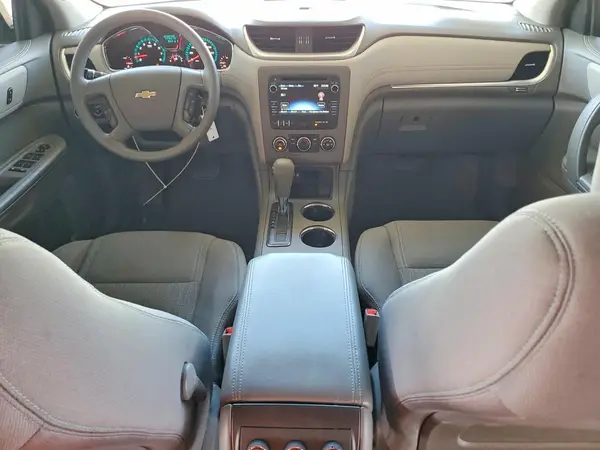 1GNKRFED3HJ351639 2017 CHEVROLET TRAVERSE - Image 8