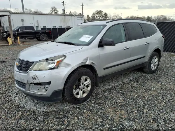 1GNKRFED4GJ153442 2016 CHEVROLET TRAVERSE - Image 2