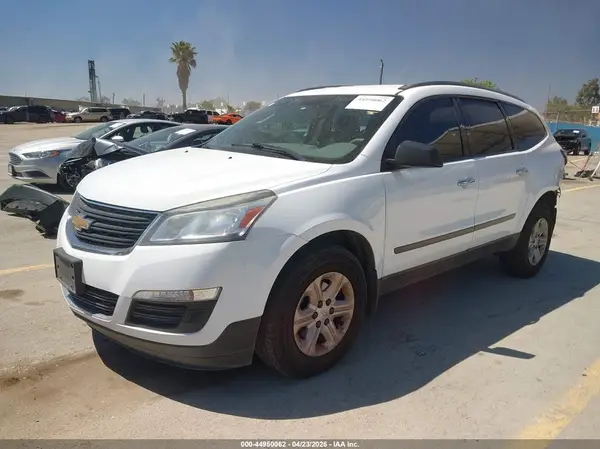 1GNKRFED4GJ159323 2016 CHEVROLET TRAVERSE - Image 2