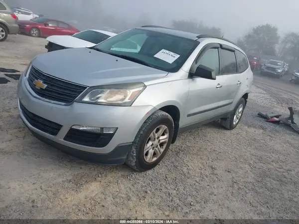 1GNKRFED4GJ267084 2016 CHEVROLET TRAVERSE - Image 2