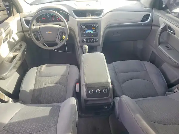 1GNKRFED4HJ133600 2017 CHEVROLET TRAVERSE - Image 8