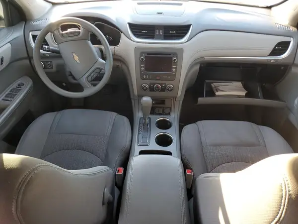 1GNKRFED4HJ138358 2017 CHEVROLET TRAVERSE - Image 8
