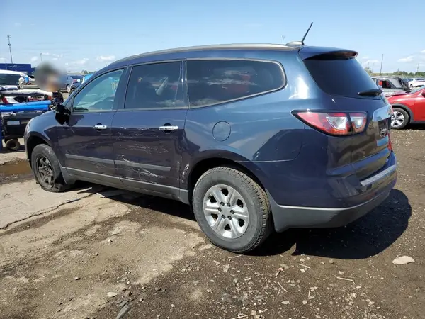 1GNKRFED4HJ180092 2017 CHEVROLET TRAVERSE - Image 2