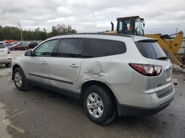 1GNKRFED4HJ209638 2017 CHEVROLET TRAVERSE - Image 2