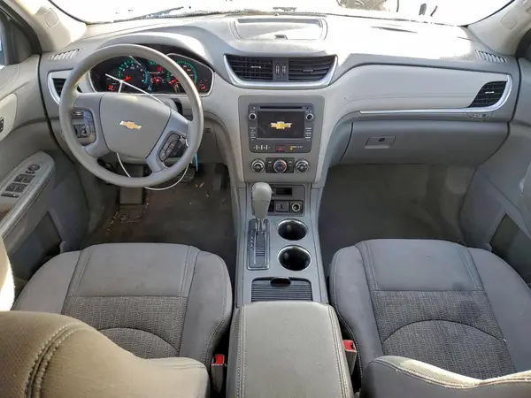 1GNKRFED4HJ257530 2017 CHEVROLET TRAVERSE - Image 8