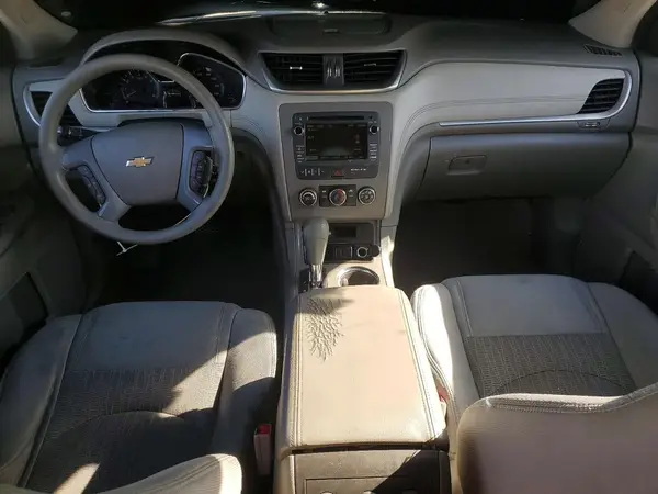 1GNKRFED4HJ324904 2017 CHEVROLET TRAVERSE - Image 8