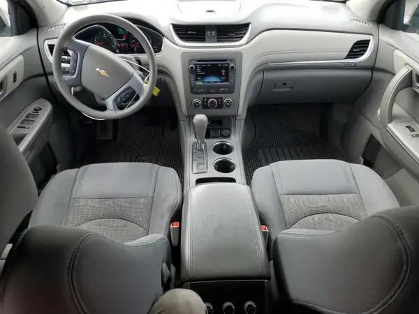 1GNKRFED4HJ353772 2017 CHEVROLET TRAVERSE - Image 8