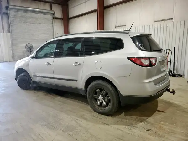 1GNKRFED5GJ284072 2016 CHEVROLET TRAVERSE - Image 2