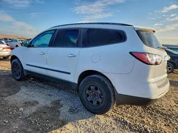1GNKRFED5GJ285223 2016 CHEVROLET TRAVERSE - Image 2