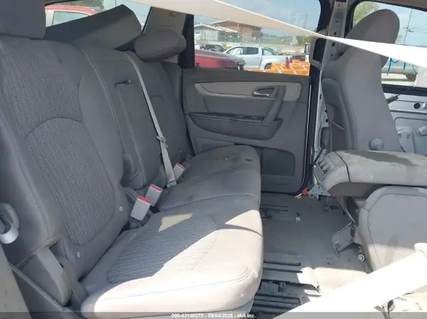 1GNKRFED5GJ289305 2016 CHEVROLET TRAVERSE - Image 8