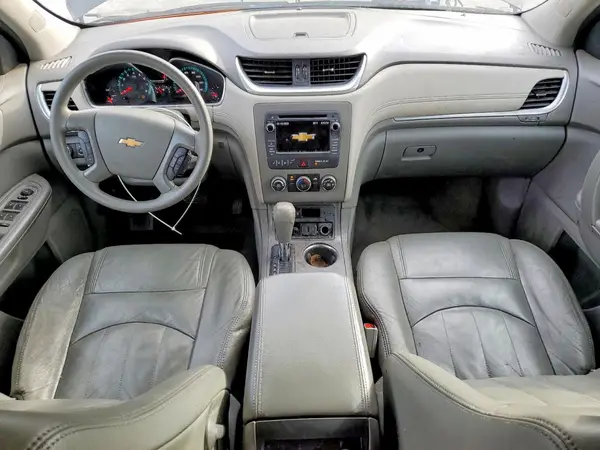 1GNKRFED5HJ154004 2017 CHEVROLET TRAVERSE - Image 8