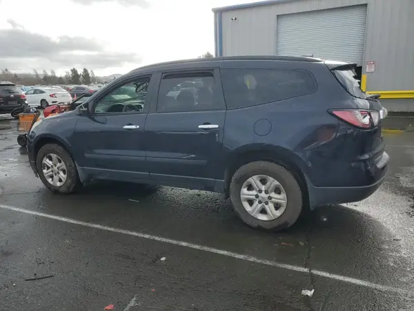 1GNKRFED5HJ165018 2017 CHEVROLET TRAVERSE - Image 2
