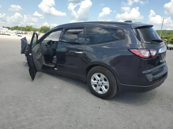 1GNKRFED5HJ186161 2017 CHEVROLET TRAVERSE - Image 2