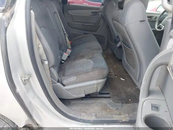 1GNKRFED6HJ175623 2017 CHEVROLET TRAVERSE - Image 8