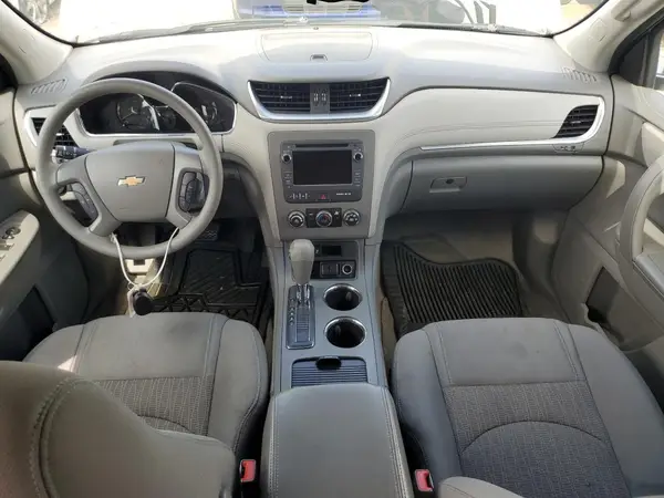 1GNKRFED6HJ177954 2017 CHEVROLET TRAVERSE - Image 8