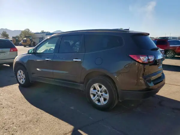 1GNKRFED6HJ183186 2017 CHEVROLET TRAVERSE - Image 2