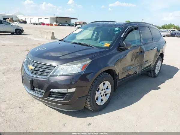1GNKRFED6HJ198884 2017 CHEVROLET TRAVERSE - Image 2