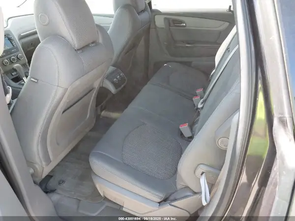 1GNKRFED6HJ198884 2017 CHEVROLET TRAVERSE - Image 8