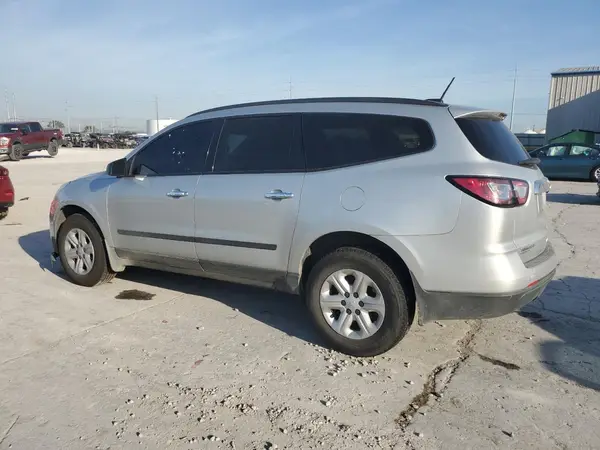 1GNKRFED6HJ214789 2017 CHEVROLET TRAVERSE - Image 2