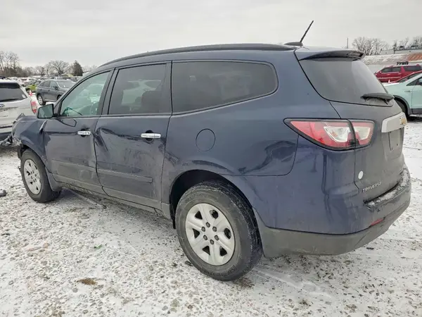 1GNKRFED6HJ241720 2017 CHEVROLET TRAVERSE - Image 2