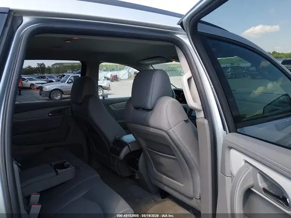 1GNKRFED6HJ342269 2017 CHEVROLET TRAVERSE - Image 8