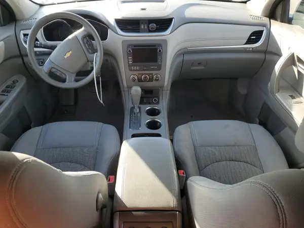 1GNKRFED6HJ351957 2017 CHEVROLET TRAVERSE - Image 8